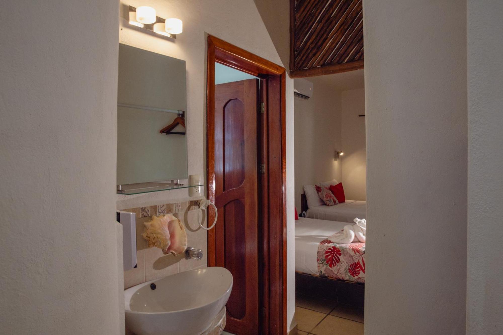 Aluxes Bacalar Hotel Екстериор снимка