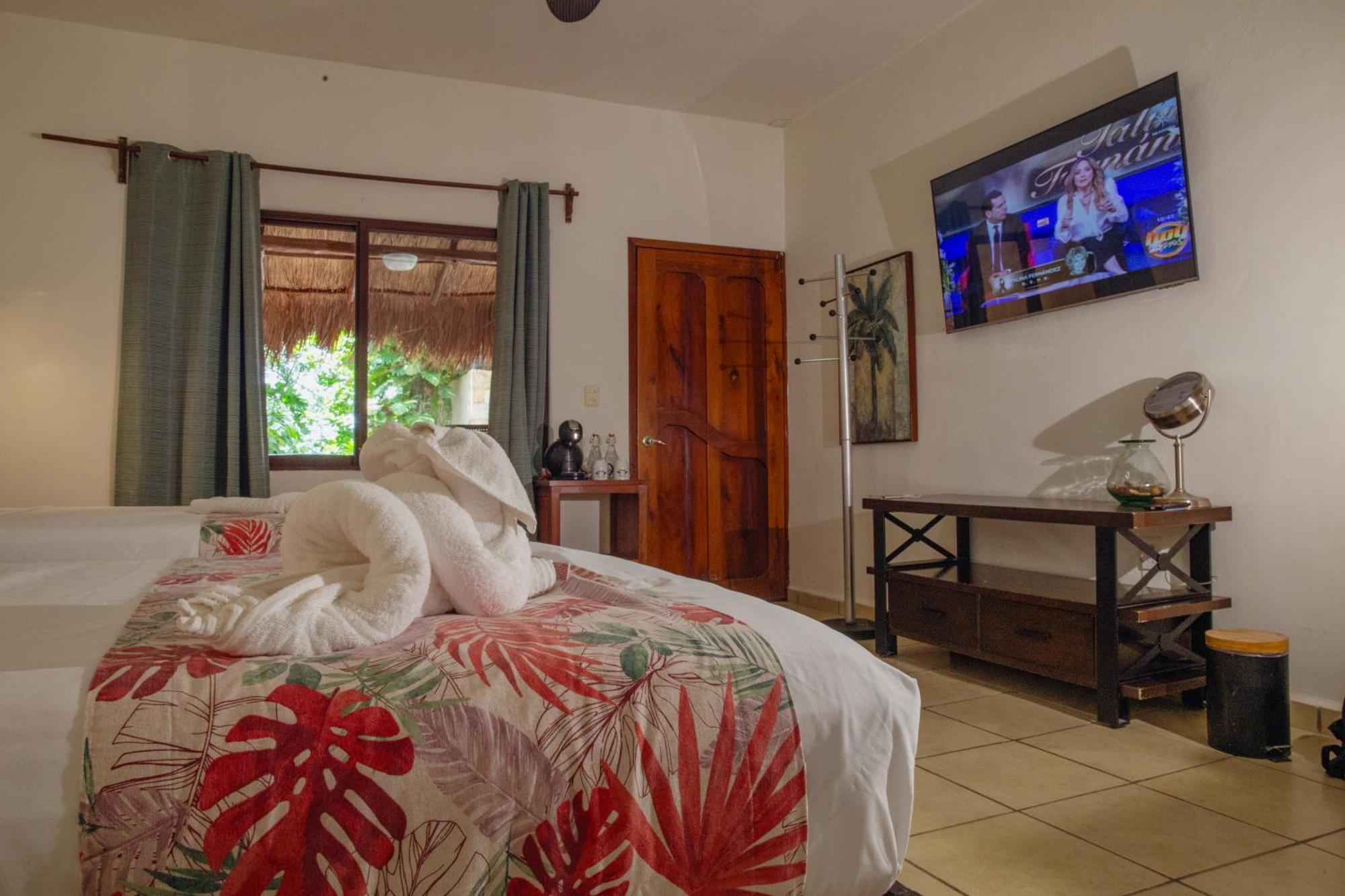 Aluxes Bacalar Hotel Екстериор снимка
