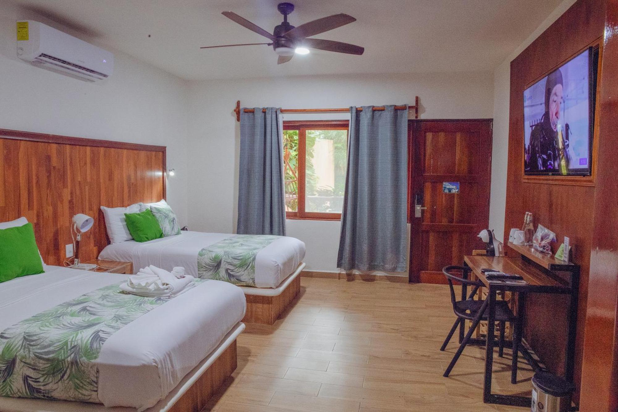 Aluxes Bacalar Hotel Екстериор снимка