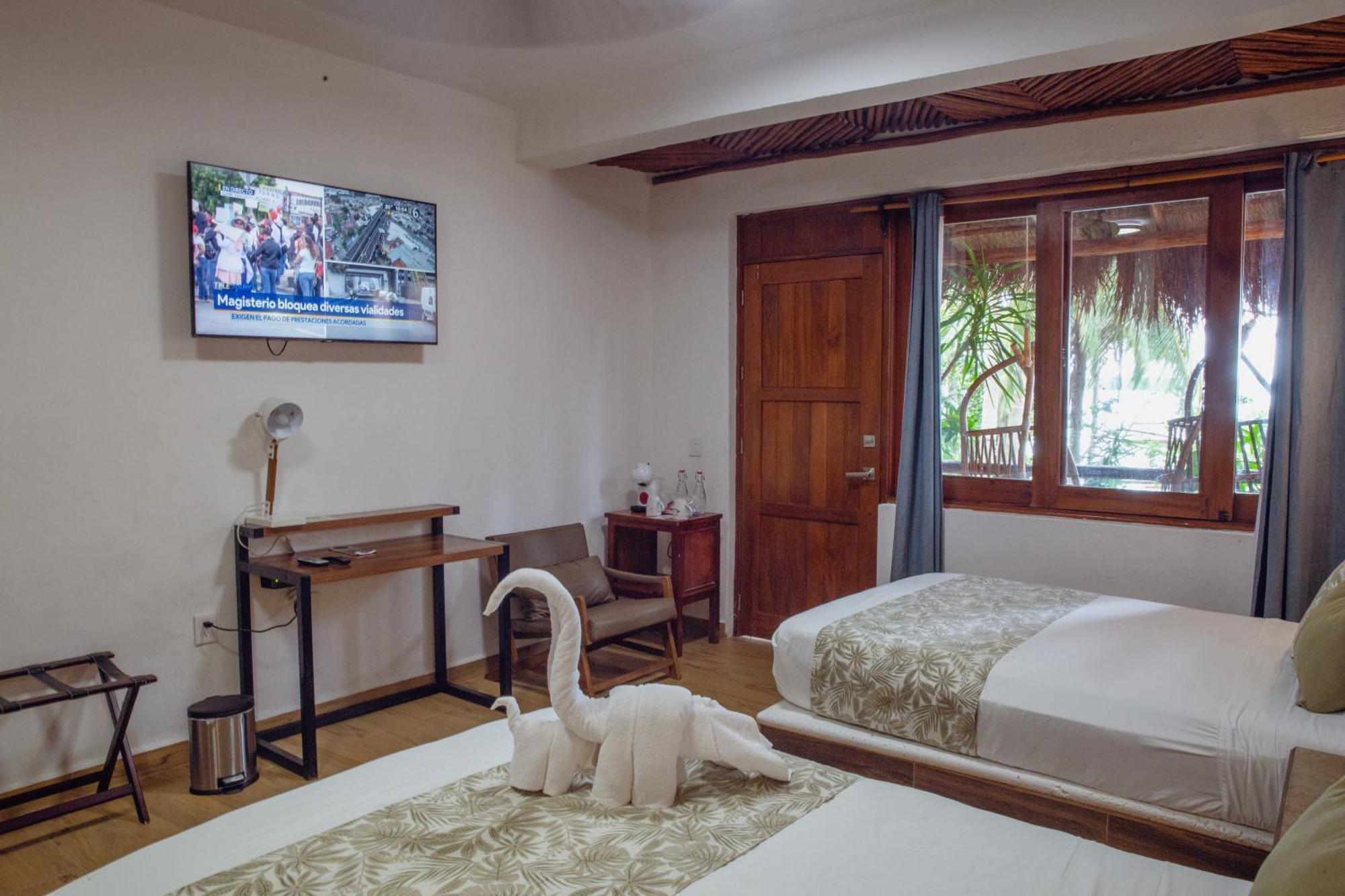 Aluxes Bacalar Hotel Екстериор снимка